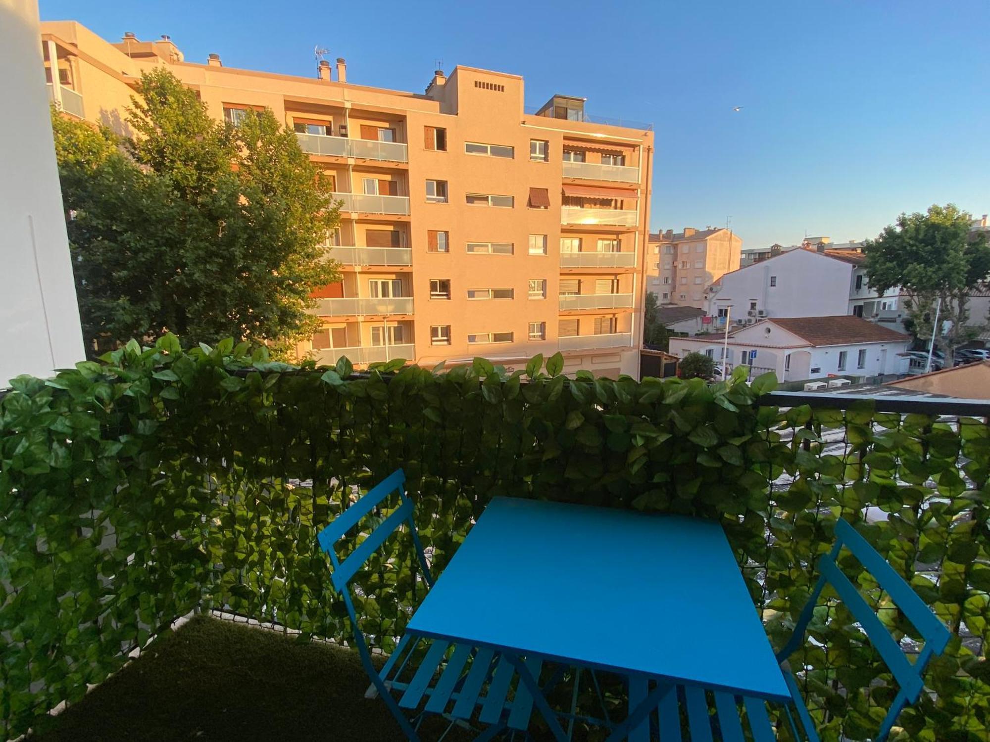 Apartment Centre Maxime 100m Et Commerce A Pied